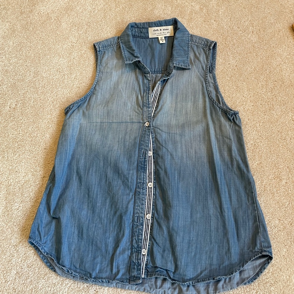 Cloth and Stone sleeveless button shirt in tencel